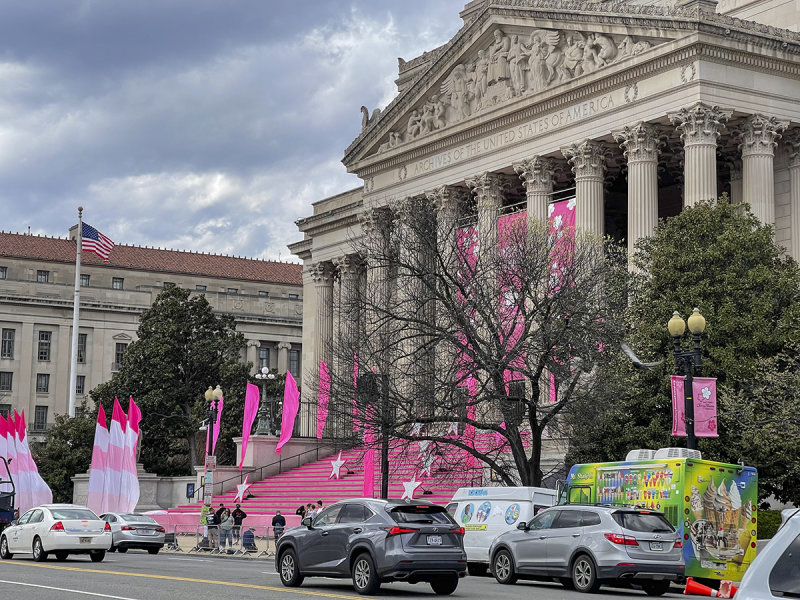 Archives in pink