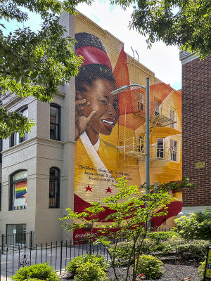 Inaugural poet Amanda Gorman has her own mural