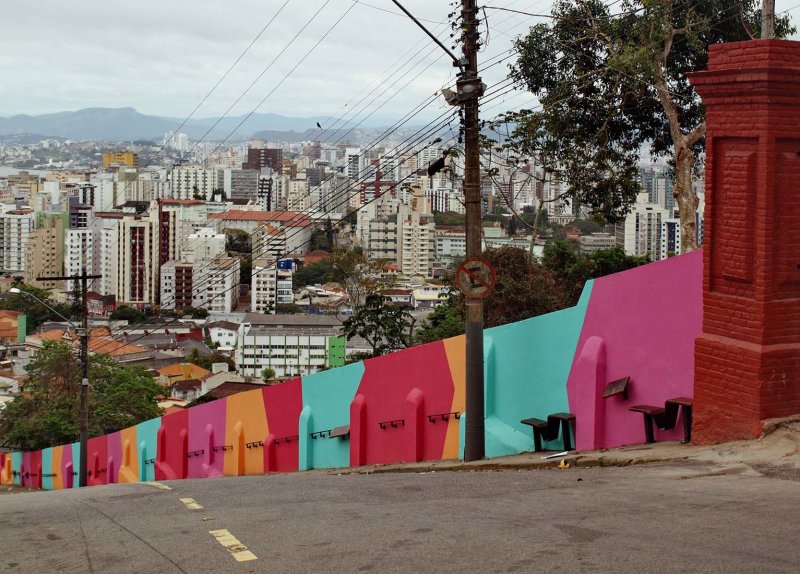 Monte Serrat square, wall and entrance. 