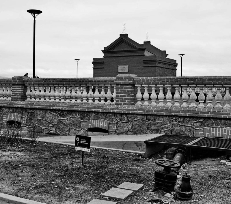 Monte Serrat square.