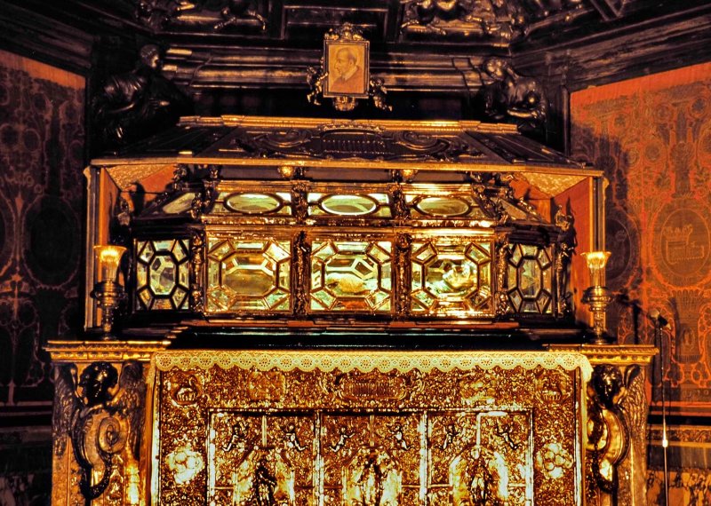 Bologna, Florence, Rome and Perugia photographed with 2002 film slides