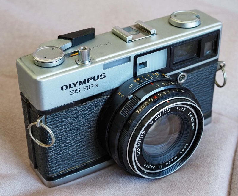 The Olympus 35 SPn (manufactured between  1969 and 1976); sporting a fast Zuiko 42/1.7 (7 elements) lens. 
