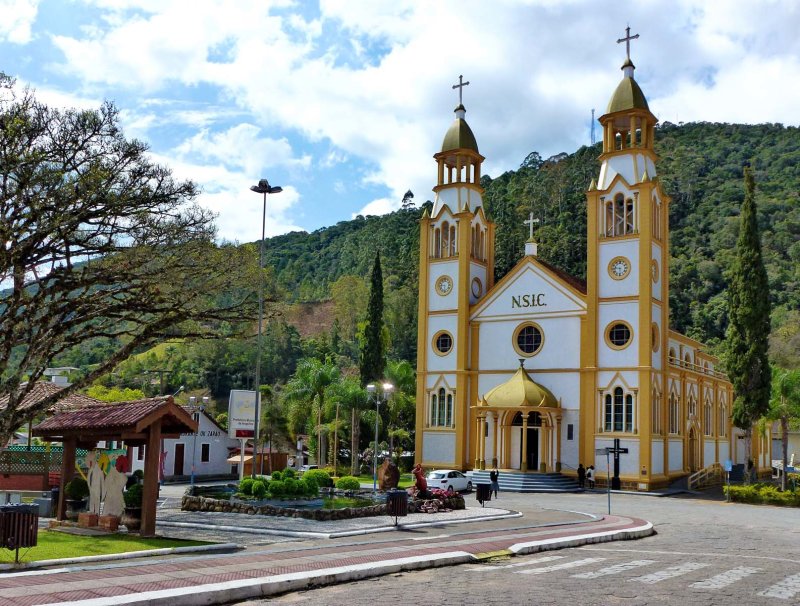 Angelina; the main church, very known in the area.