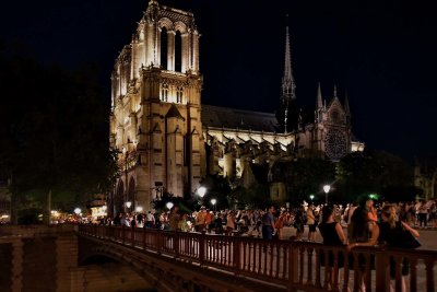 Notre Dame; Lateral View at Night (photography by Fahd Sultanem)
