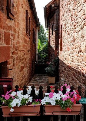 Collonges-la-Rouge.