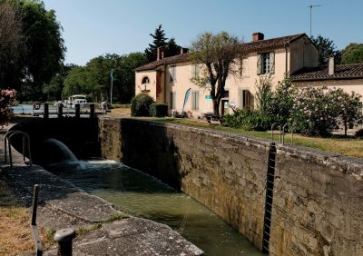 The lock (écluse) Négra's house; near Toulouse.