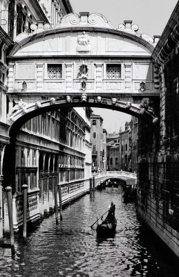 Picturing Venice with Agfa BW Scala in 1981