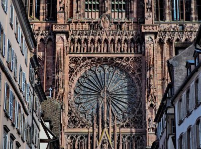 Strasbourg, Alsace : the Impressive Cathedral and Town (2020)