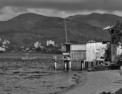 Ponta do Coral; arriving to the fishers' area.