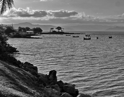 Ponta do Coral; seen from the Avenue Beira-Mar Norte.
