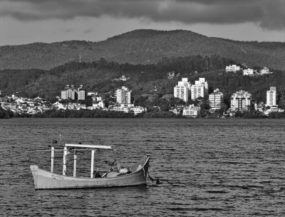 Neigborhood Joao Paulo, seen from Ponta do Coral.