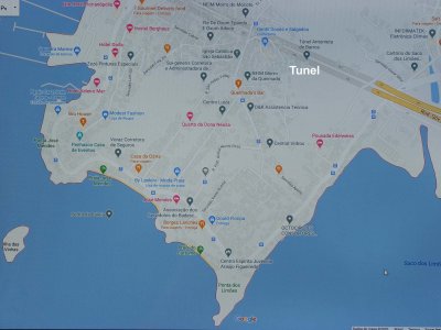 Detail; the Tunel Antonieta de Barros. The pictures were taken on the streets near the coast. 