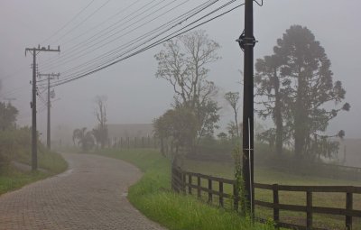 Between Morro Chato and Rio Bonito. 