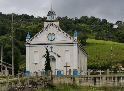 Rio de Tbuas; So Pedro Chapel.