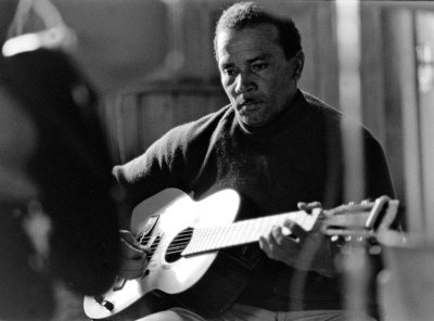 Neighbor of Seu Zimbo; a fine musician too. 