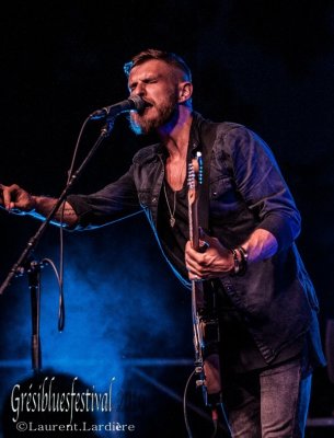 gresiblues19_60081.jpg