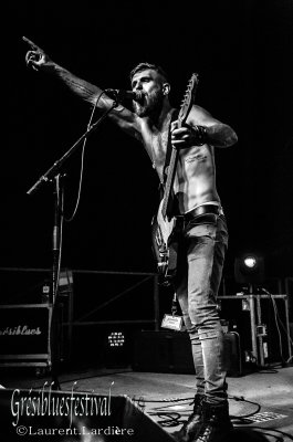 gresiblues19_61161.jpg