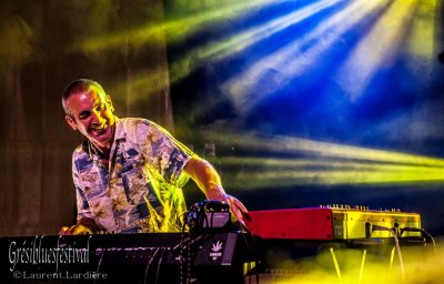 gresiblues19_63441.jpg