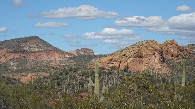  Apache Trail