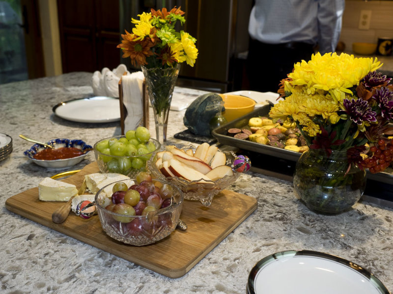 Brie and grapes