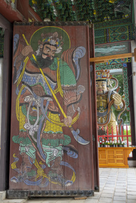 the gate of Bongeunsa Temple