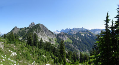 DSC00369-370_stitch.jpg