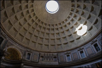 Inside the Pantheon...