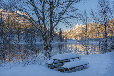 Struggling winterlight, Modalen....