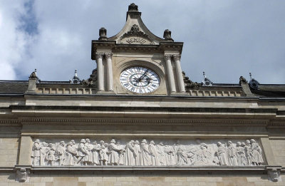 Frieze and clock Cercle Municipal Place d'Armes