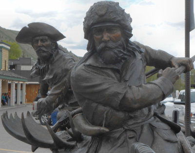 Trappers Statue Jackson