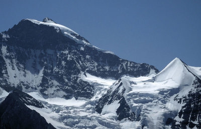 Jungfrau and Silberhorn from Mannlichen