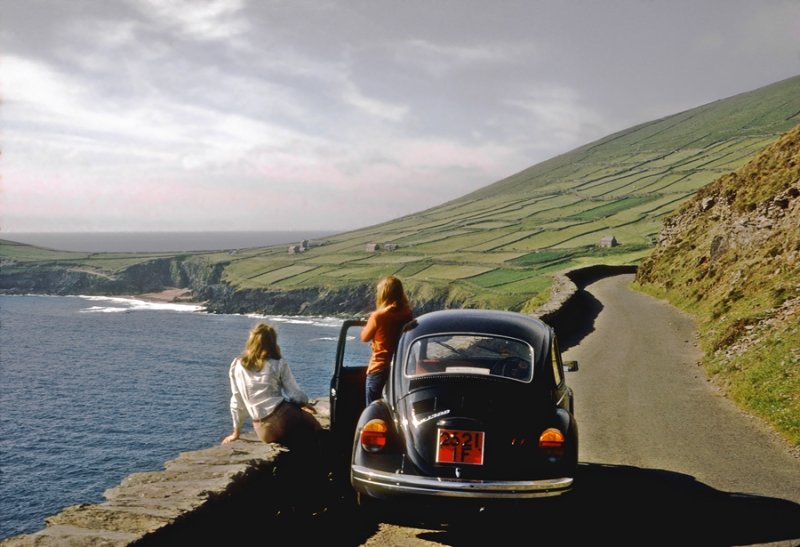 Motoring around Ireland's Dingle Peninsula with two American girls