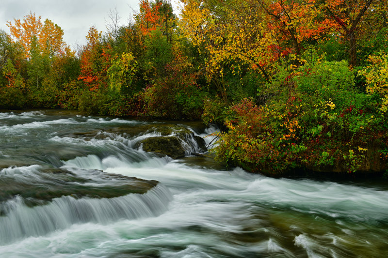 NY - Niagara Falls Niagara River 6.jpg