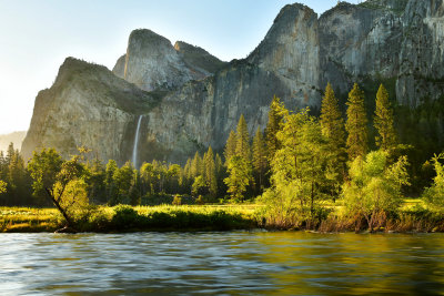 CA - Yosemite NP Bridalveil Falls 4.jpg