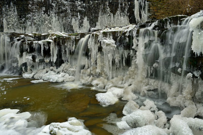 NY - Frozen Slayton Settlement Falls 1.jpg