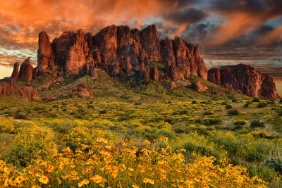 AZ - Lost Dutchman State Park Superstion Mountains 1.jpg