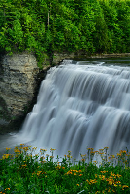 NY - Letchworth SP Middle Falls 2.jpg