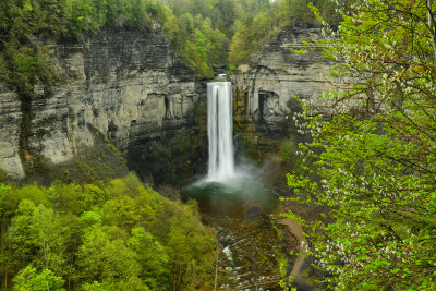 NY - Taughannock Falls SP Taughannock Falls 3.jpg