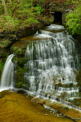 NY - Taughannock Falls SP Upper Falls.jpg