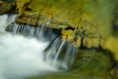 MT - Glacier NP Sunrift Creek 4.jpg