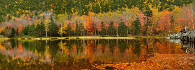 NH - Crawford Notch State Park Willeys Pond Panoramic.jpg