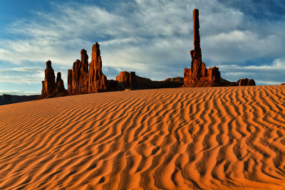 AZ - Monument Valley Sanddunes First Light 2.jpg