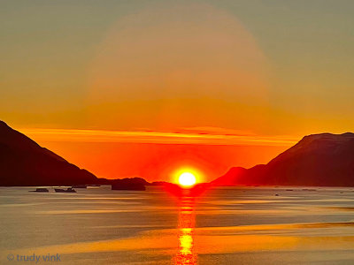 Sunrise Fhnfjord - Zonsopgang Fhnfjord