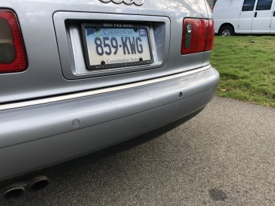 rear_bumper_scratches.jpg