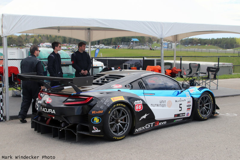 Gradient Racing Acura NSX