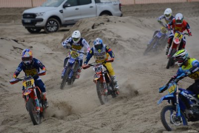Beach Cross D7-19_101 (1024x768).JPG