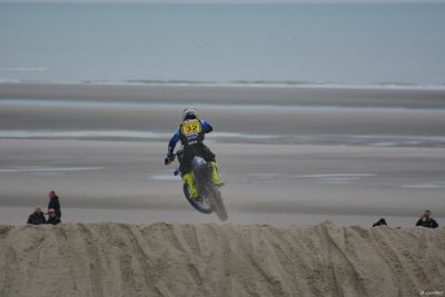 Beach Cross D7-19_102 (1024x768).JPG