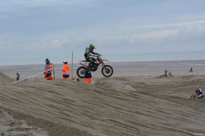Beach Cross D7-19_138 (1024x768).JPG