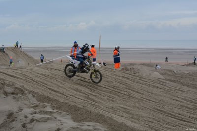 Beach Cross D7-19_139 (1024x768).JPG