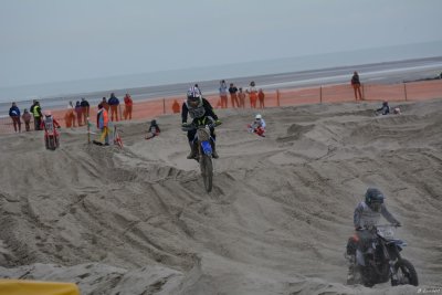 Beach Cross D7-19_170 (1024x768).JPG